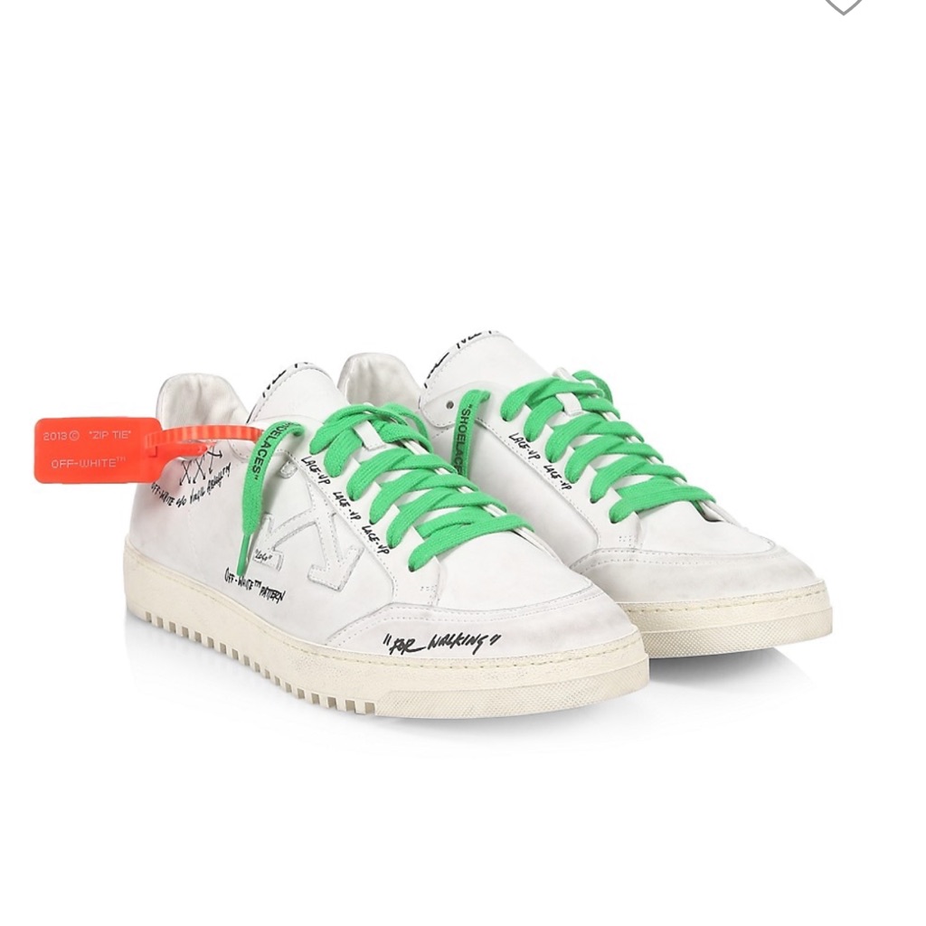 Off-White Men Sneaker . Size 41/8